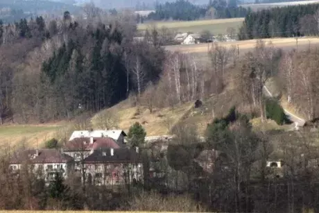 Panoramatické pohledy na Nekoř