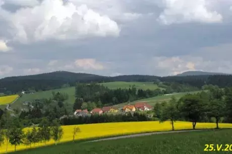 Květnové a červnové proměny Nekoře