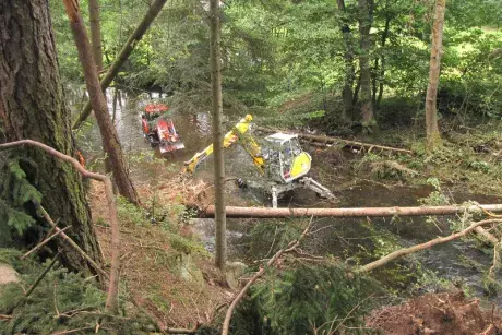 Odstraňování následků noční bouře z 8.7.2015