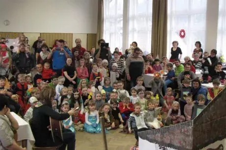Dětský maškarní karneval 28.2.2016