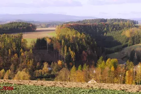 Panoramatické pohledy na Nekoř