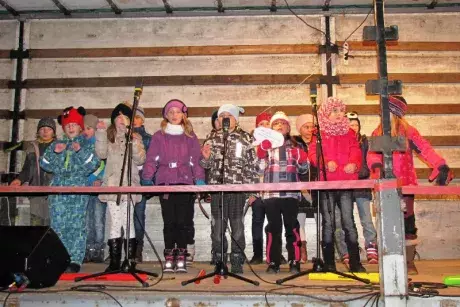 Rozsvěcení vánočního stromu 3.12.2016