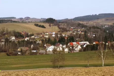 březen-květen 2017