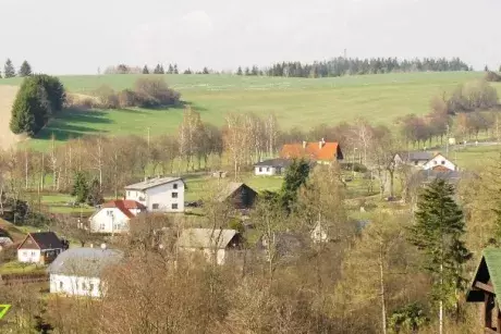 březen-květen 2017