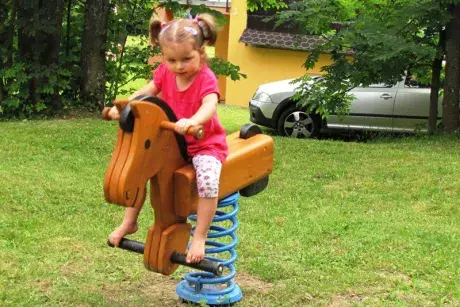 Herní a odpočinkové prvky Hřiště Bredůvka