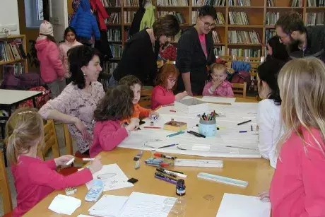 Čteme a tvoříme....