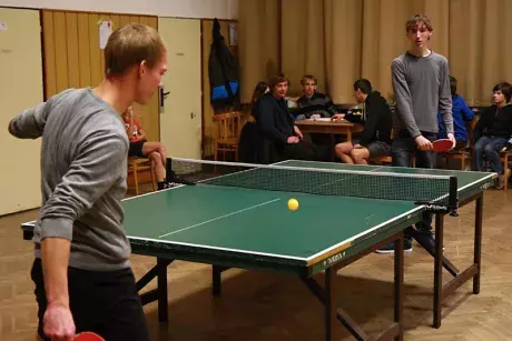 Vánoční turnaj ve stolním tenise o pohár starosty obce 27.12.2015