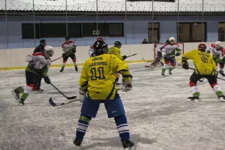 Silvestrovský hokejový zápas Nekoř x Klášterec