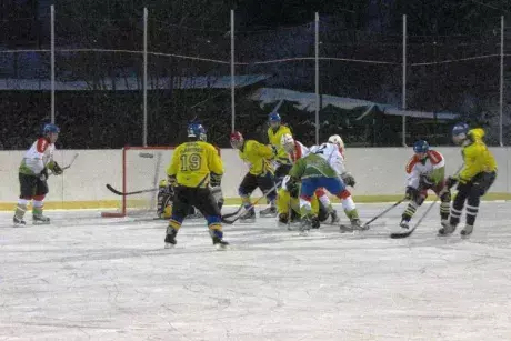Silvestrovský hokejový zápas Nekoř x Klášterec